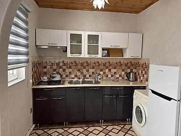 uşaq masaları: Mətbəx üçün, Açılmayan, Dördbucaq masa, 6 stul — 4