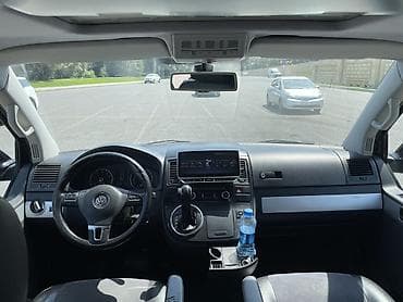 mini canqan: Volkswagen Multivan: 2 l | 2011 il Van/Minivan — 10