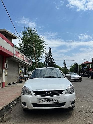 salon oturacaqları: VAZ (LADA) Priora: 1.6 l | 2013 il 283000 km Sedan — 1
