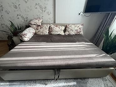 Di̇van-kravat, Açılan, Bazalı, Parça