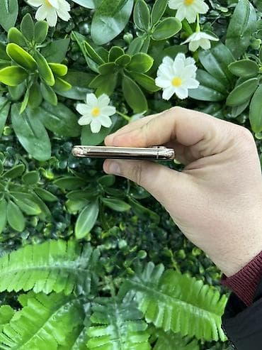 ikinci el macbook: IPhone Xs, 64 GB, Qızılı, Face ID — 5