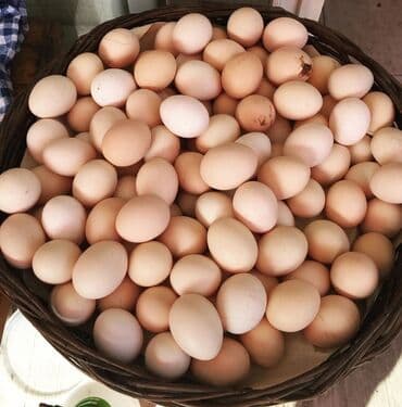 Tərəvəzlər: Məhsul: Təbii toyuq yumurtası Təsvir: - Təzə, kənd üsulu bəslənən — 1
