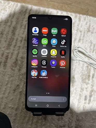 samsung a10 yeni: Samsung Galaxy A06, 128 GB, rəng - Qara, Barmaq izi — 3