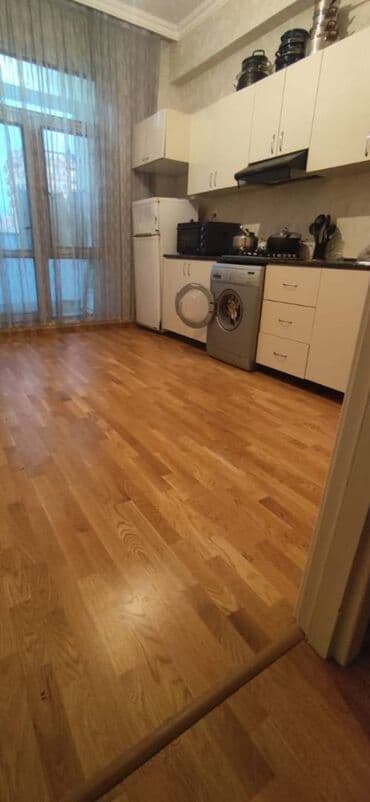 gunluk evler sumqayit: Yasamal rayonu,İnşaatçılar,ŞəRifzadə,18 mərtəbənin,6-cı mərtəbəsində,2 — 4