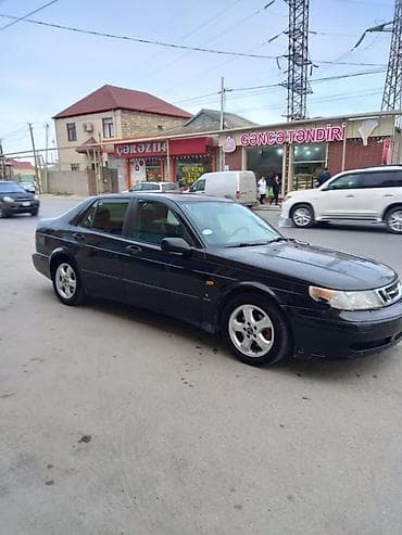 Su nəqliyyatı: Saab 9-5: 3 l | 2000 il 50000 km Sedan — 5