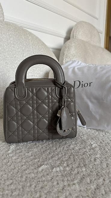 susen çanta: Əl çantası, Christian Dior, Yeni — 1