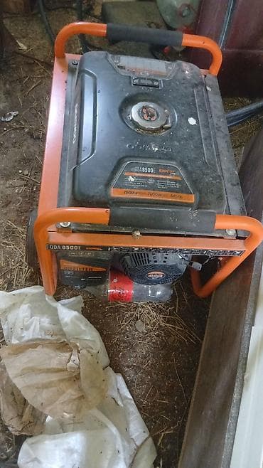en ucuz motor: Daewoo GDA 8500E benzinli generator - Güc: 7 500 W maksimal, 7 000 W — 8