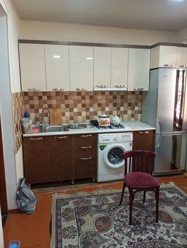 kirayə mkr: Nəsimi rayonu 4 mikrayonda Metro Əcəmi metrosu Avtobus dayanacaq — 16