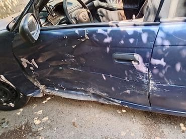 astra al: Opel Astra F Caravan (universal kuzov) - Kuzov: universal, 5 qapı - — 4