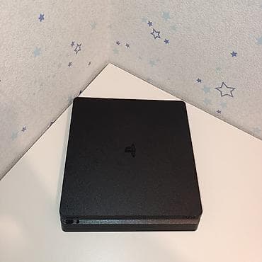 ps4 kredit: PS4 slim 1tb az işlənmiş, ideal vəziyətdə, zavod plombu ilə, 2 pult +8 — 5