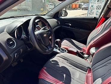 masin satisi: Chevrolet Cruze sedan - Kuzov: sedan, bordo rəng - Mühərrik: benzin — 5