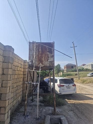 Бак, Металл