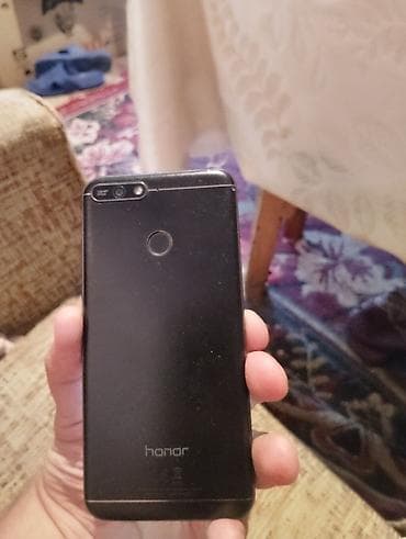 honor a8: Honor 7A, 16 GB, rəng - Qara, İki sim kartlı — 2