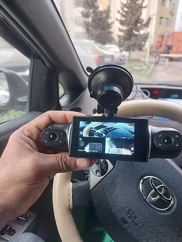 ekran karti: Avtomobil DVR-i (3 kamerali) 4k wayfayli 128gb yadas karti ustunde ve — 6