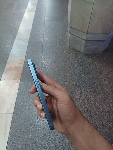 Elektronika: IPhone 14, 128 GB, Mavi, Face ID, Simsiz şarj — 3