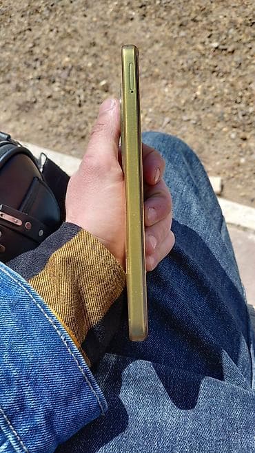 redmi 4 a: Redmi 14C, 128 GB, rəng - Qızılı, Barmaq izi — 3