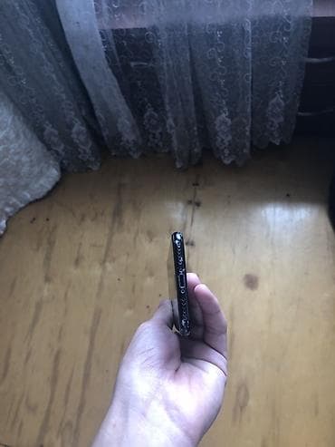ayfon 7 32: IPhone 7, 32 GB, Qara, Barmaq izi — 5