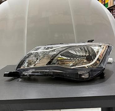 Ötürücü qutuların detalları: Sol, Yaxın və uzaq vuran işıqlar Toyota, Analoq — 1