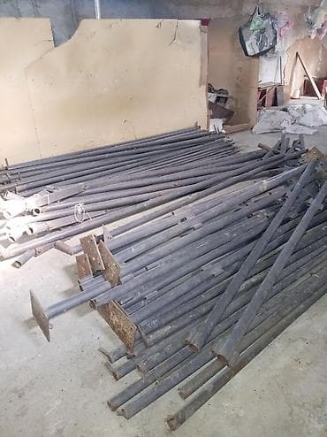 Спорт и отдых: Sənaye tipli iri ölçülü çadır komplekti Tərkibi: - Metal karkas — 1