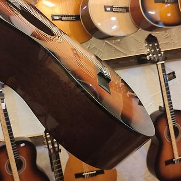 gitara sekilleri: Klassik gitara valencia vc263csb simlərin sayı: 6 üst:sitka spruce — 2