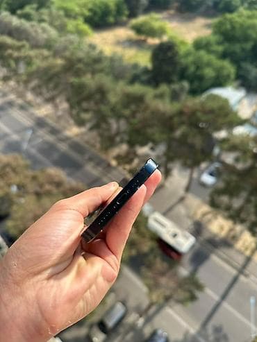 IPhone 13, 128 GB, Qara, Face ID — 3