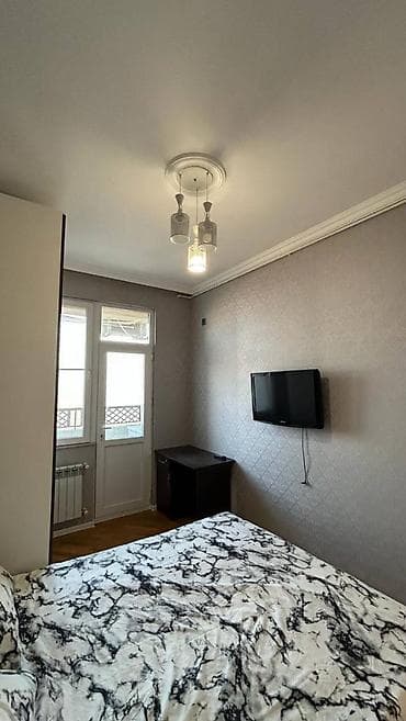ipotekada olan menziller: Yeni Günəşli Massiv D, 2 otaqlı, Yeni tikili, 51 kv. m — 4