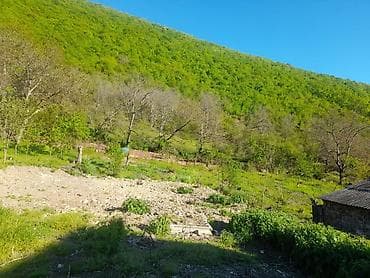 binede ipoteka evler: Iki mərtəbəli ev satılır. ətraflı məlumat üçün əlaqə telefonuna zəng — 2