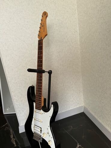 Alfa Romeo: Firma pacific.1 ilin gitarasıdır.İşlənməyib.Təciki satılır — 4