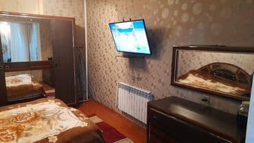 bakıxanovda ev: Bakixanov qəsəbəsində 9 mertebeli binanın 1-ci mərtəbəsində yerləşən — 2