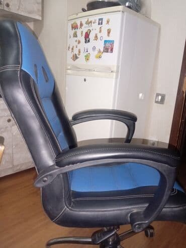 kompüter masa: Təkərli, Qolları tənzimlənmir, Süni dəri — 4