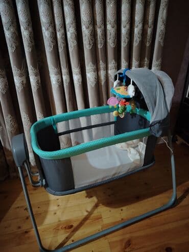 usaq bewiyi: Oğlan və qız üçün, Dördbucaq, Beşik, Dəstsiz, Matras ilə, Yellənmə mexanizm ilə — 4