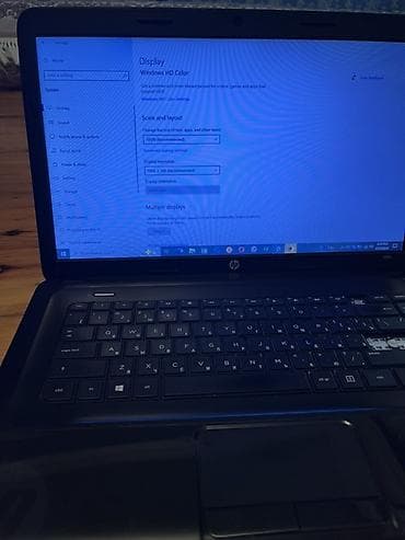 sony notebook 2020: HP 2000 seriyalı noutbuk Texniki göstəricilər: - Ekran: 15.6" — 3