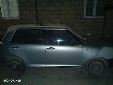 ford fusion 2018: Lifan 320, gümüşü rəng, 5 qapılı hetçbek. Texniki xüsusiyyətlər: - — 2