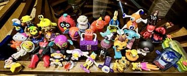 qız üçün oyuncaqlar: Mcdonald qiymet 3 - 5 azn arasi. minimum zakaz 15 azn Barter — 1