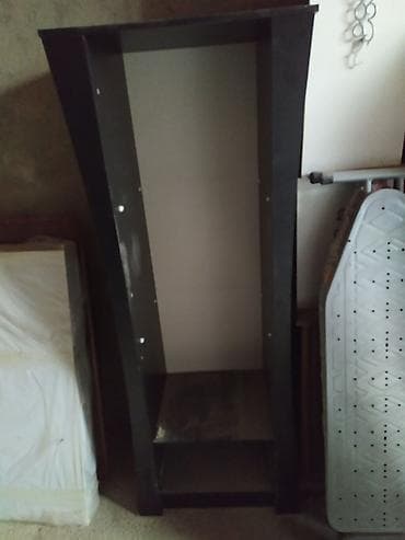 su ceni gence: Şüşəli dolablar. 2 ədəd. Ünvan - Biləcəri — 2