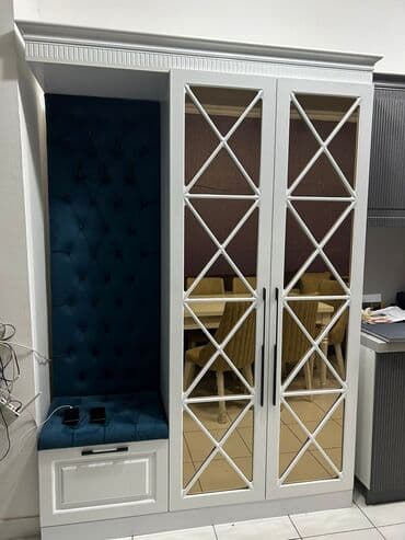 ət dükani: Yeni, Açılan, 3 qapılı Düz dolab, Dəhliz dolabı, Türkiyə — 1