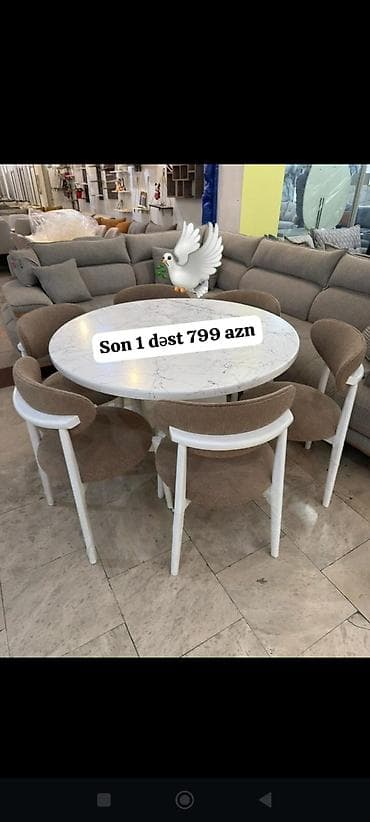 Mətbəx üçün, Yeni, Açılmayan, Yumru masa, 4 stul