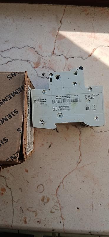 simens: Siemens 5SP4391-7 avtomatik qoruyucu açar (MCB) - Brend/model — 2