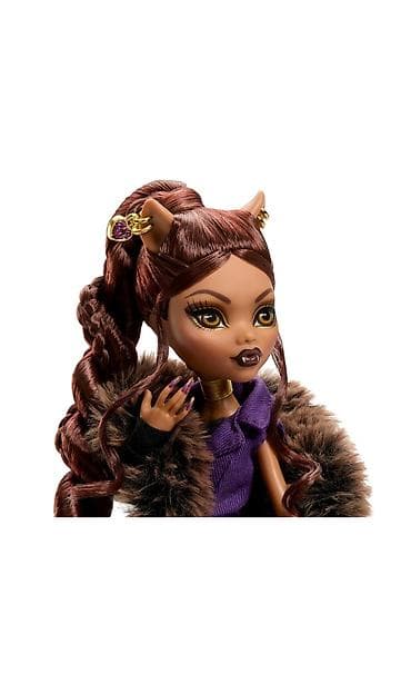 panda oyuncaq: Monster High Doll, Clawdeen Wolf House of Wolf Collectible with Faux — 4