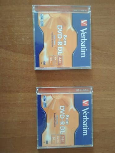 Mini disq qabı satılır. Heç bir problemi yoxdur. 100 %. Qiyməti 2 Azn