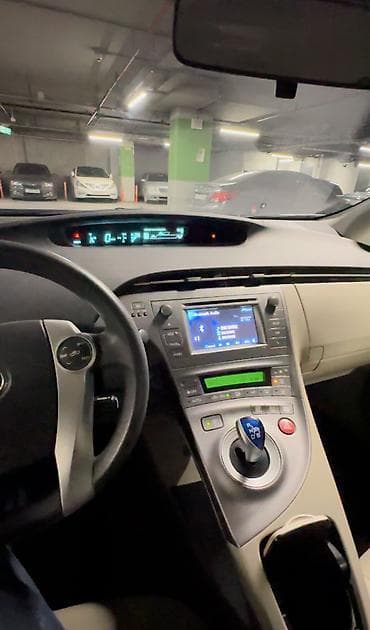 Ehtiyat hissələri: Toyota Prius: 1.8 l | 2014 il Hetçbek — 7