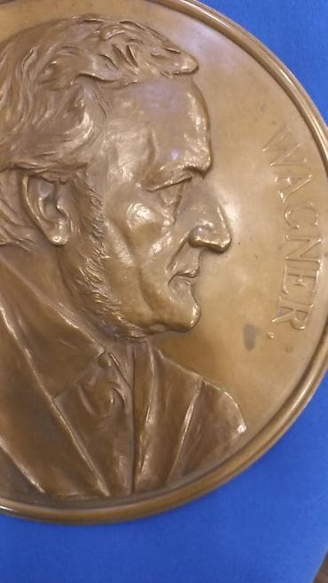 kamp çadiri: Antik kolleksiya dəsti – 4 nadir əşya 1) Tunc/zınqırov – klassik — 8