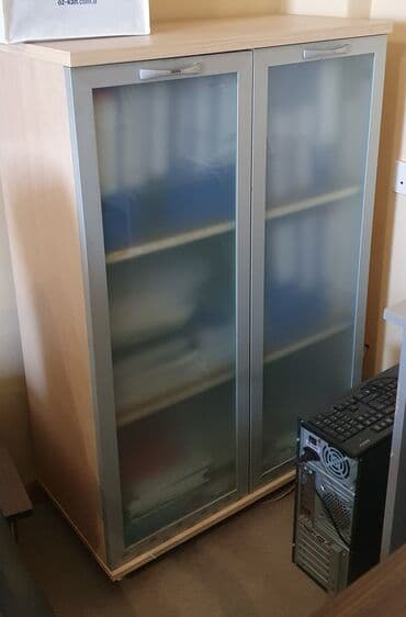 nahar desti: Ofis mebelləri dəsti Tərkibi: - Menecer/stolüstü iş masası – tünd — 5