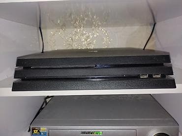 ps4 slim disk: Sony PlayStation 4 Pro (PS4 Pro) oyun konsolu + 2 ədəd DualShock 4 — 3