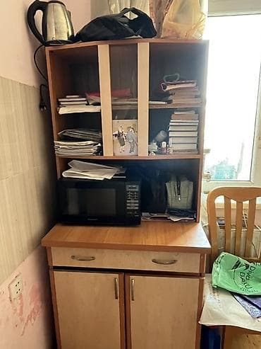 Mətbəx üçün çoxfunksiyalı dolab-bufet - İki hissəli konstruksiya