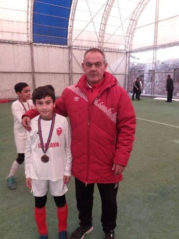 uzun palto: Dublyonka satılır.Qadın üçün uzun,böyük bədən,çox əla — 2