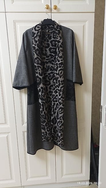 Верхняя одежда: Пальто, цвет - Серый — 2