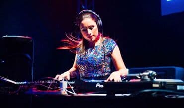 организация корпоративных мероприятий: Dj Xanımdır. Mekan Açılışı, Xəna, Ad Günü, Nişan və sayrə — 1