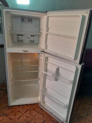 Soyuducular: 2 qapılı Sharp Soyuducu Satılır, rəng - Gümüşü — 1