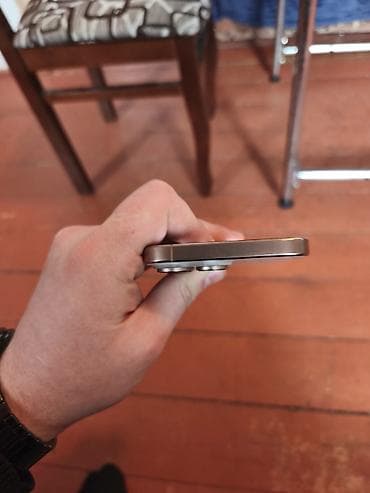 iphone 6 telefonunu al: IPhone 16 Pro Max, 256 GB, Qızılı — 6